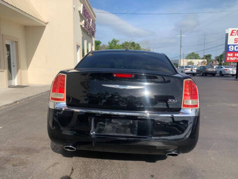 2013 Chrysler 300