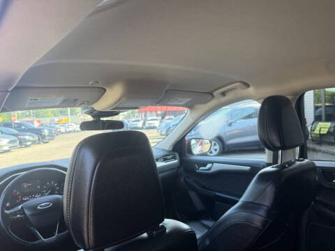 2020 Ford Escape SEL