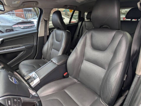2015 Volvo V60 T5 Drive-E Premier