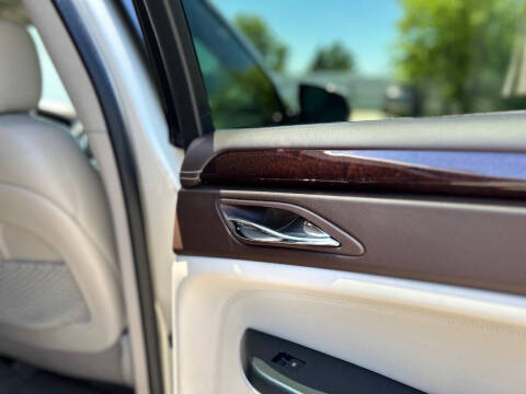 2013 Cadillac SRX Performance Collection