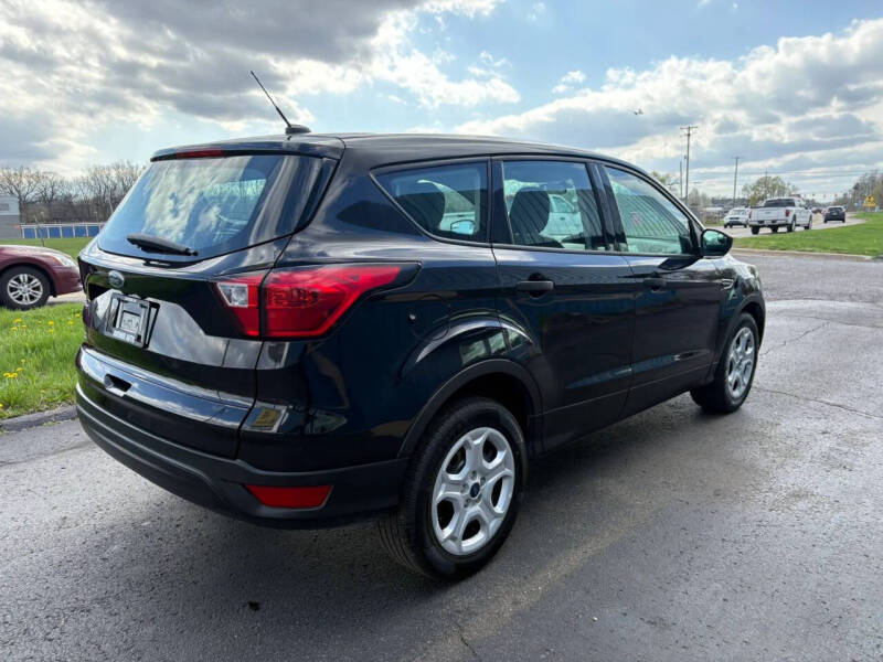 2019 Ford Escape S