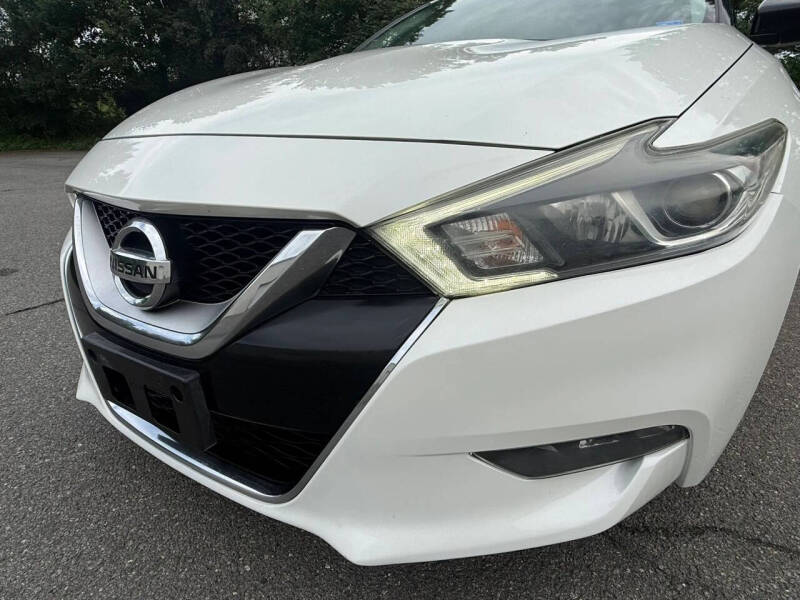 2017 Nissan Maxima