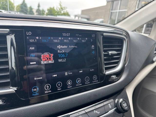 2018 Chrysler Pacifica Touring L Plus