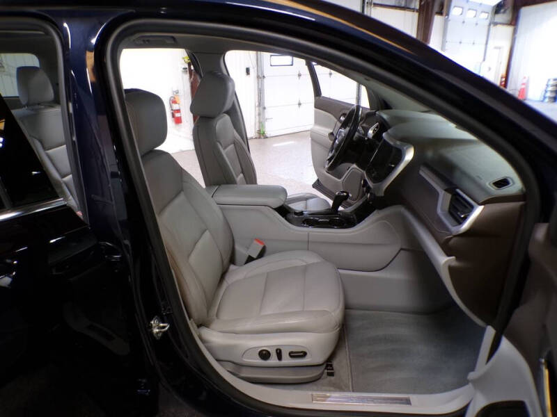 2017 GMC Acadia SLT-2