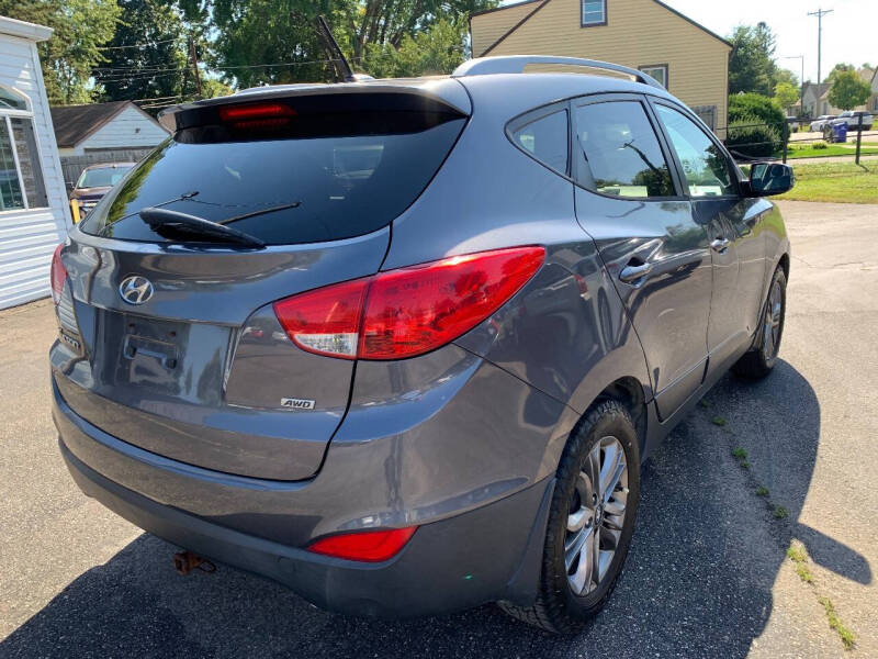 2015 Hyundai Tucson SE