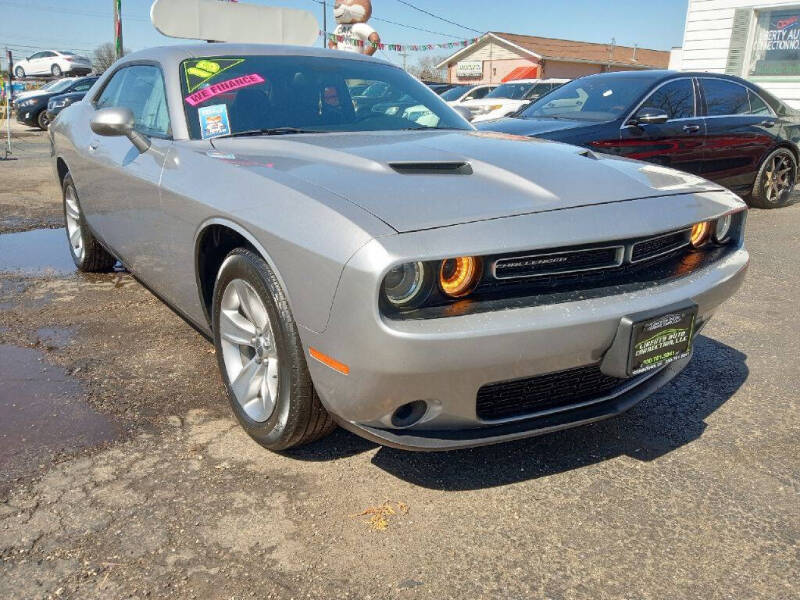 2015 Dodge Challenger SXT