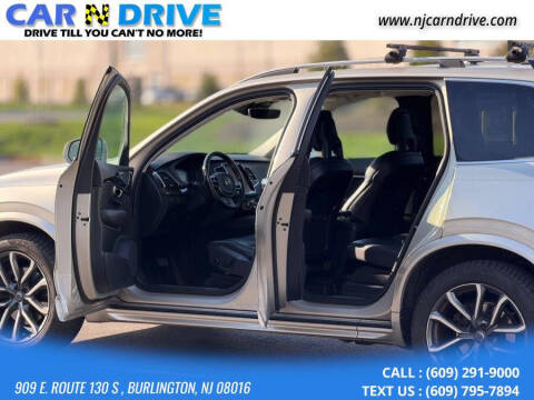 2016 Volvo XC90 T6 Momentum