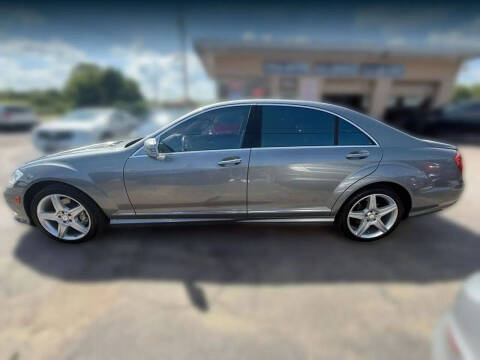 2011 Mercedes-Benz S-Class S 550 4MATIC