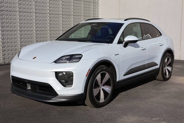 2024 Porsche Macan 4 Electric