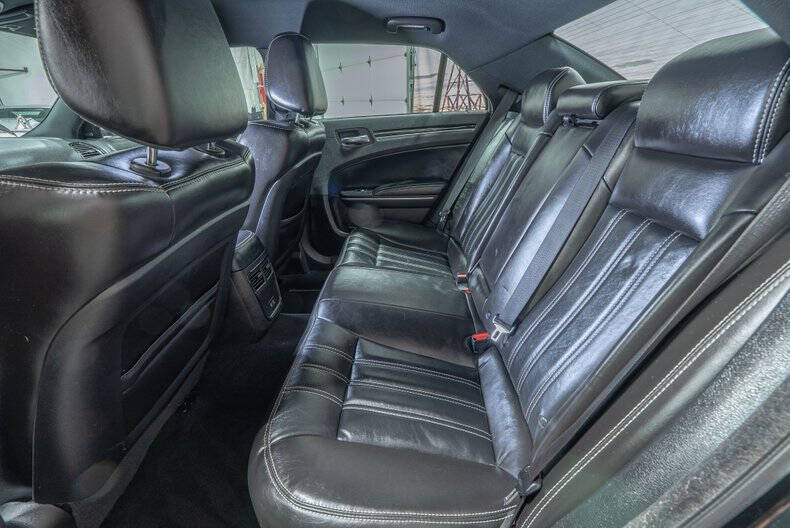 2021 Chrysler 300 S V6