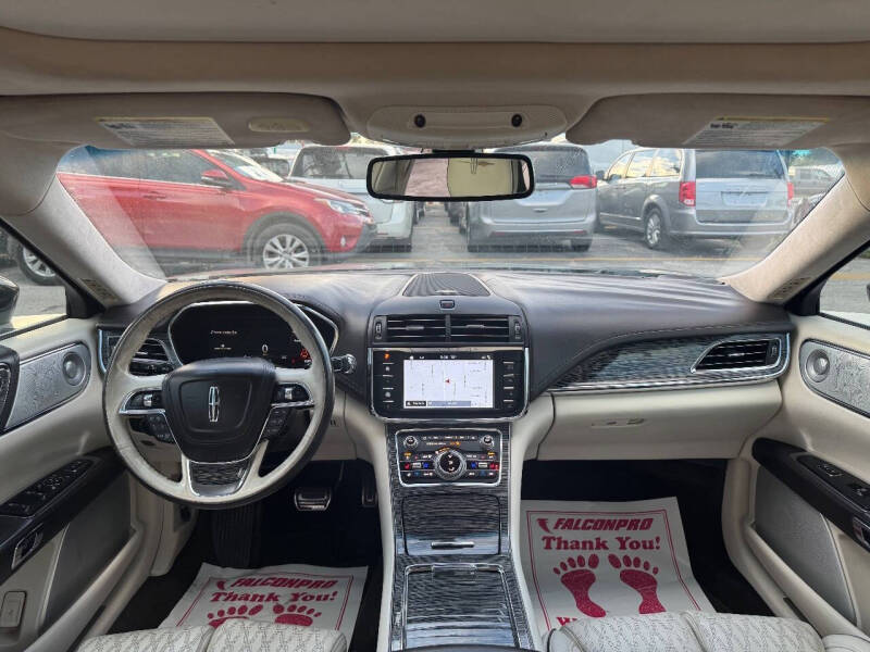 2017 Lincoln Continental Black Label