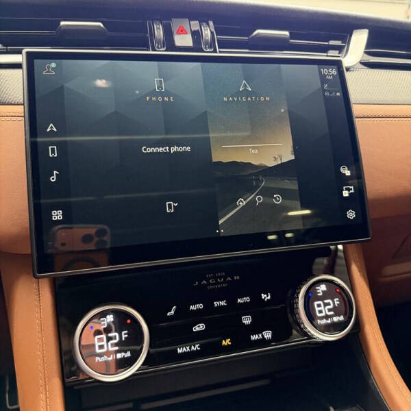 2025 Jaguar F-PACE SVR 575 EDITION