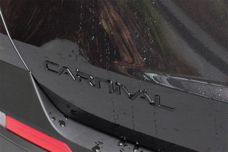 2025 Kia Carnival SX Prestige