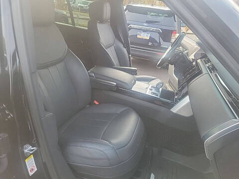 2023 Land Rover Range Rover P530 SE