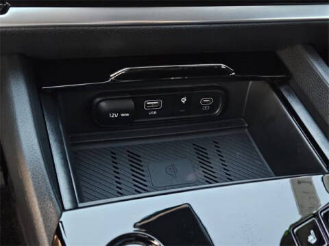 2025 Kia Sportage Hybrid EX