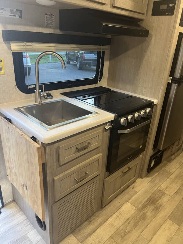 2022 2022 Flag staff 20BHS