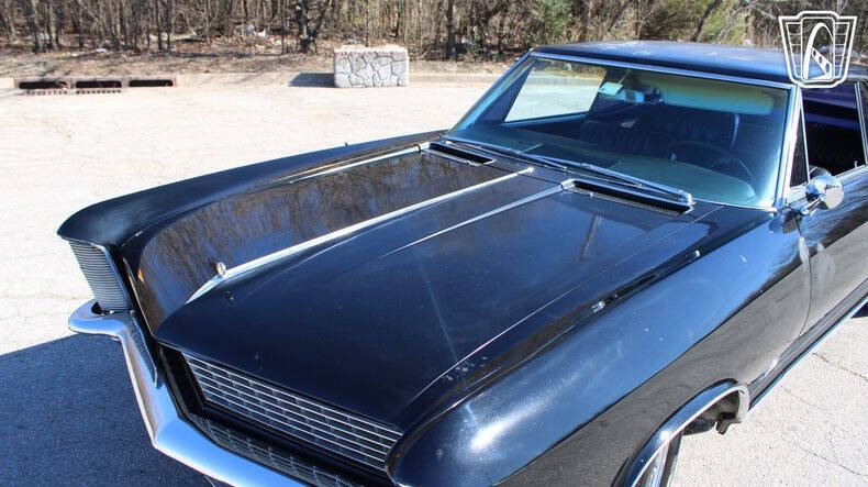 1965 Buick Riviera