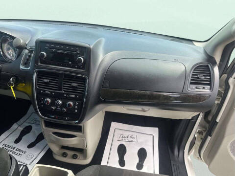 2013 Dodge Grand Caravan SE