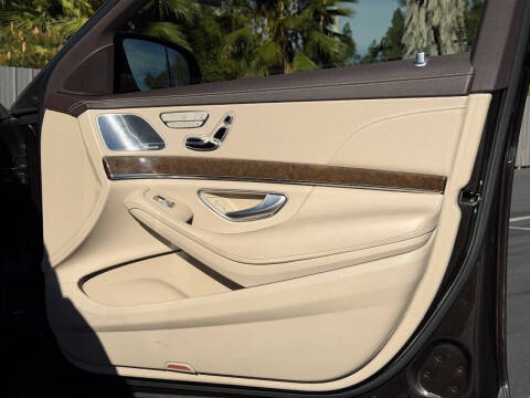 2015 Mercedes-Benz S-Class S 550