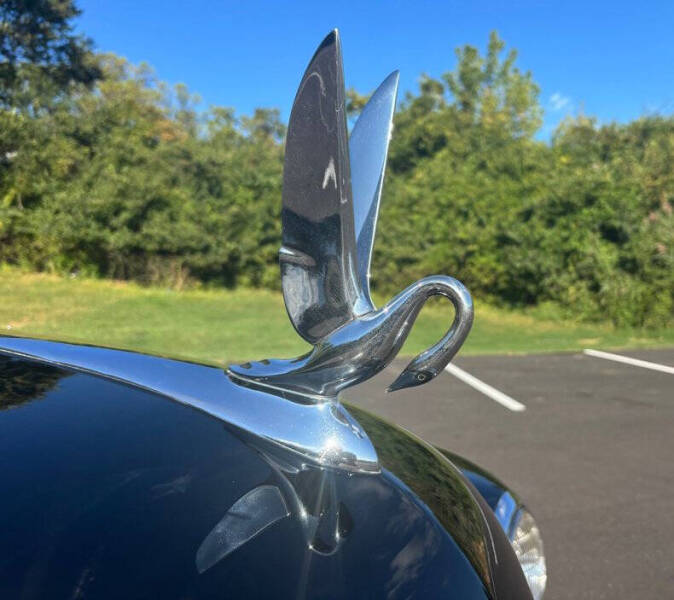 1950 Packard Custom 8 Victoria