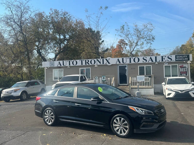 2015 Hyundai Sonata Sport photo 2