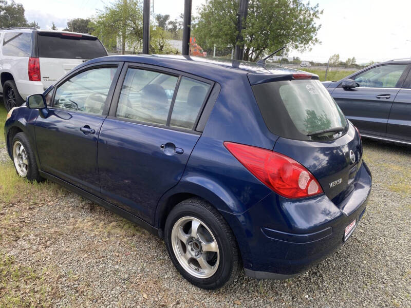 2007 Nissan Versa 1.8 S