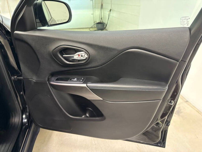 2020 Jeep Cherokee Latitude