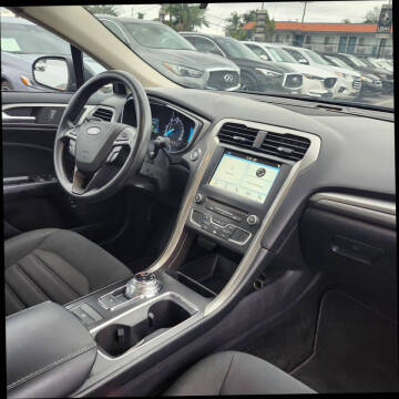 2018 Ford Fusion Hybrid SE