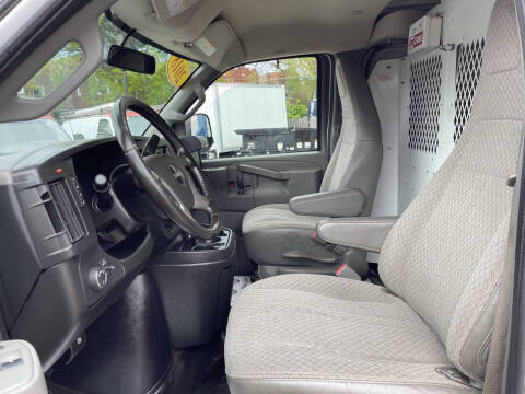 2018 GMC Savana 3500