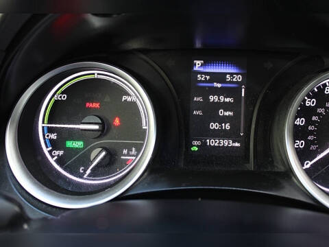 2023 Toyota Camry Hybrid LE