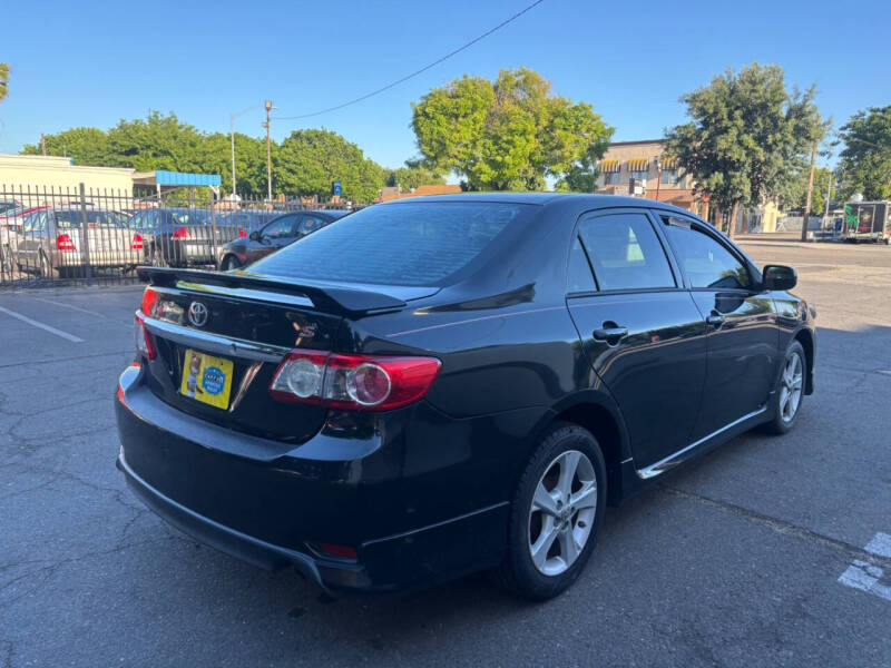 2013 Toyota Corolla S