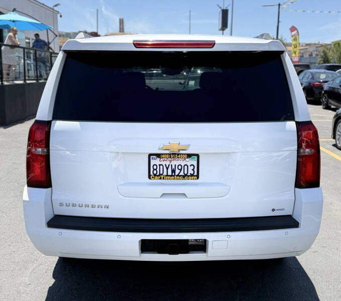 2017 Chevrolet Suburban LT