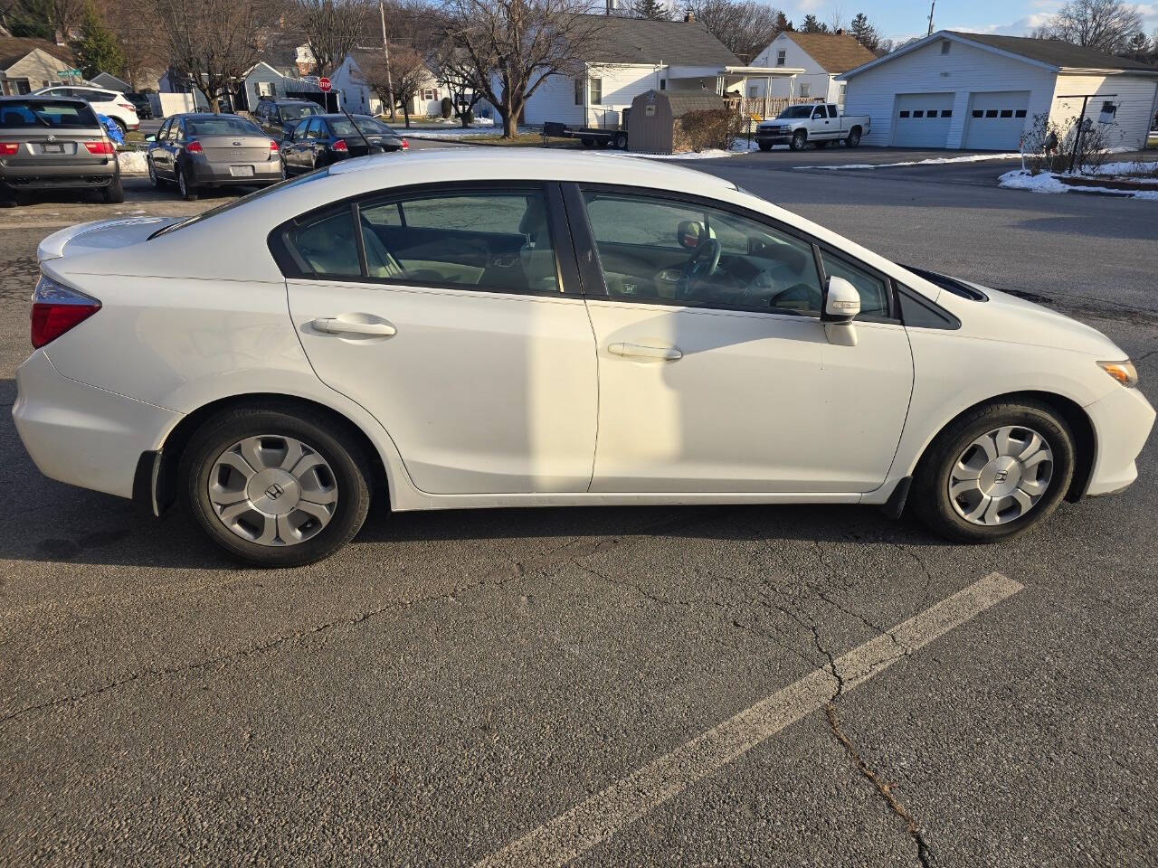 2012 Honda Civic for sale at QUEENSGATE AUTO SALES in York, PA