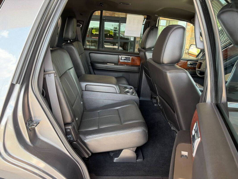 2012 Lincoln Navigator