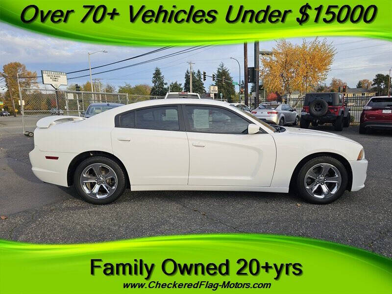 2012 Dodge Charger SE