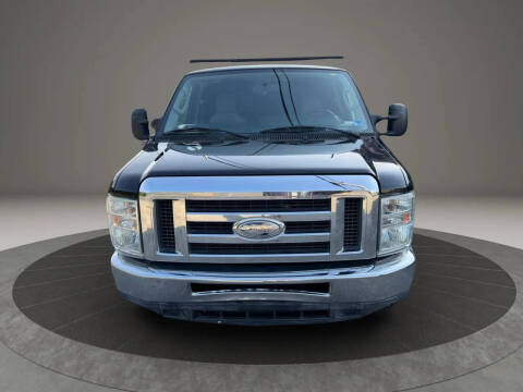 2014 Ford E-Series E-150