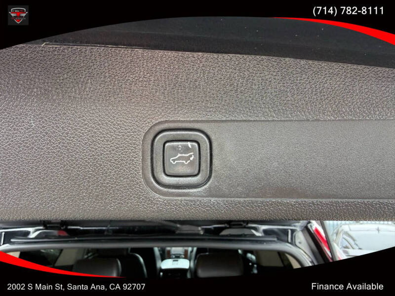 2013 GMC Yukon XL Denali