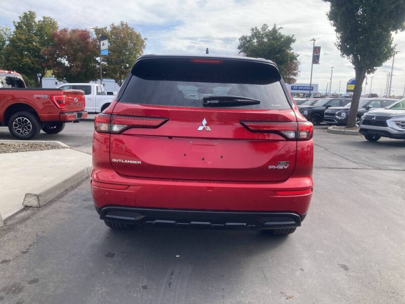 2025 Mitsubishi Outlander PHEV SEL