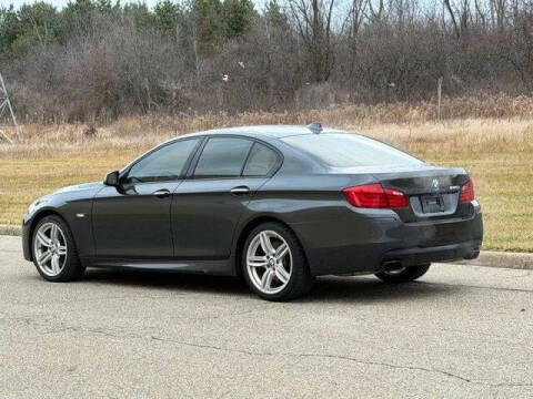 2011 BMW 5 Series 550i