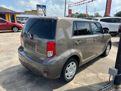 2014 Scion xB