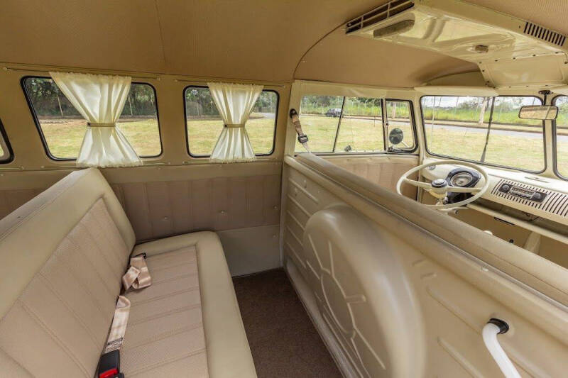1972 Volkswagen Bus