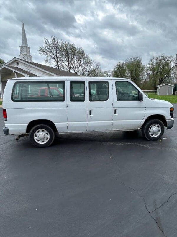 2013 Ford E-Series E-150 XL