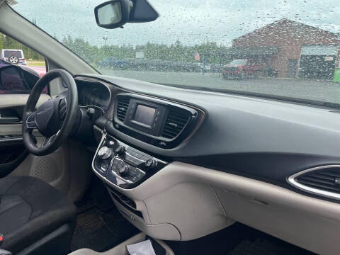 2017 Chrysler Pacifica LX