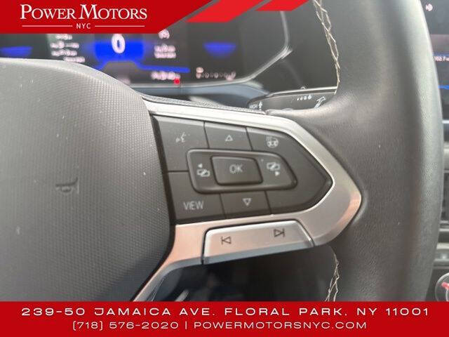 2023 Volkswagen Taos SE 4Motion