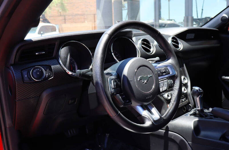 2015 Ford Mustang V6