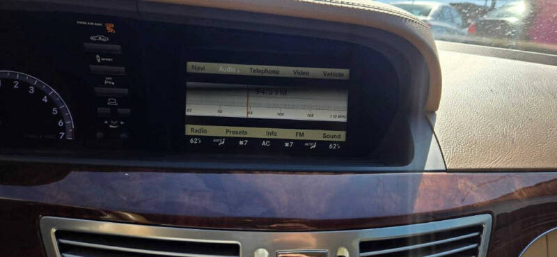 2011 Mercedes-Benz S-Class S 550