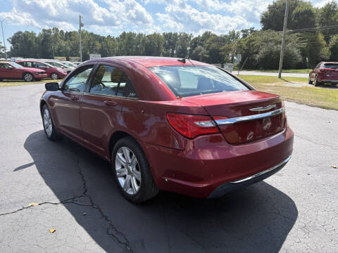 2013 Chrysler 200 Touring