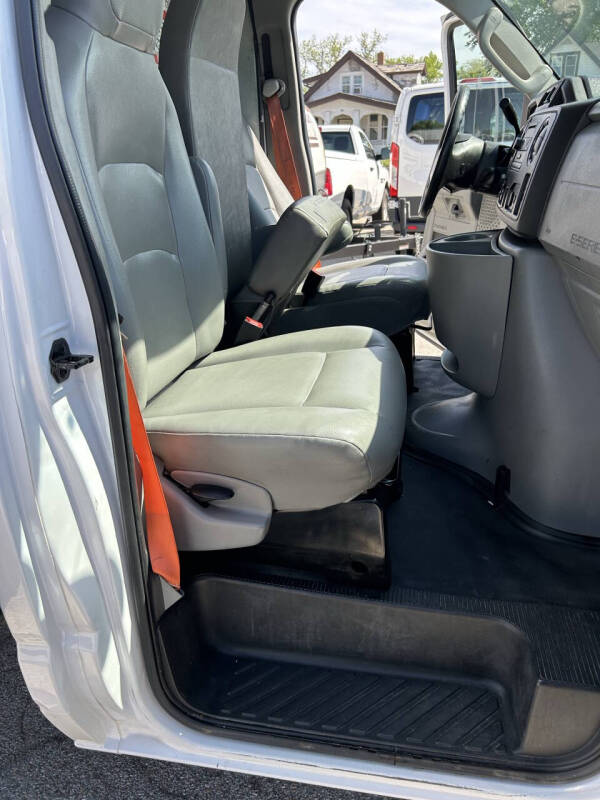 2019 Ford E-Series E-350 SD