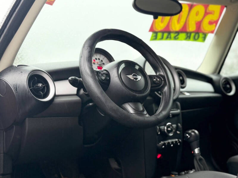 2013 MINI Hardtop Cooper