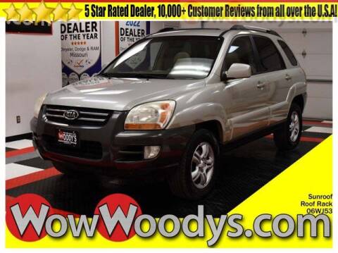 2006 Kia Sportage for sale at WOODY'S AUTOMOTIVE GROUP in Chillicothe MO
